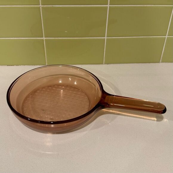 Vintage Vision Corning Amber Skillet 7" Frying Pan Waffle Bottom Cookware No Lid - Picture 1 of 6